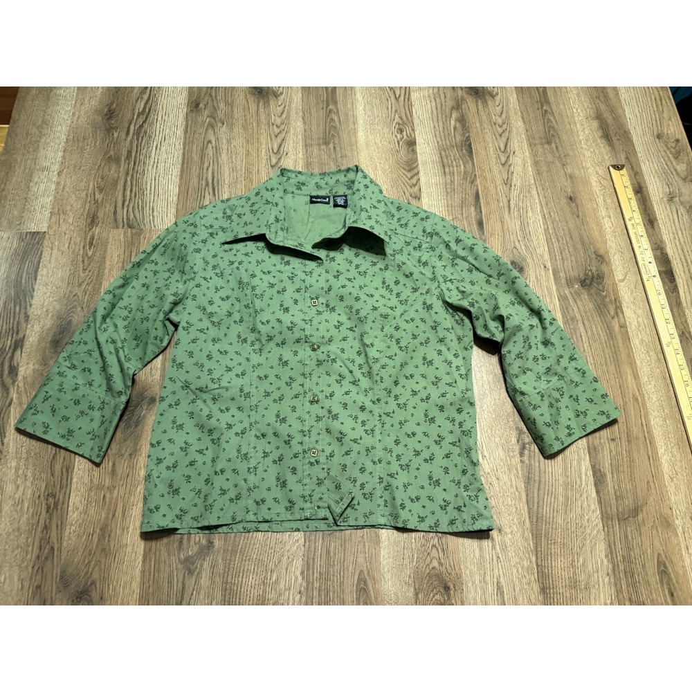 North Crest Shirts Womens Size Small Green Shirt 3/4 Sleeve Collared Floral